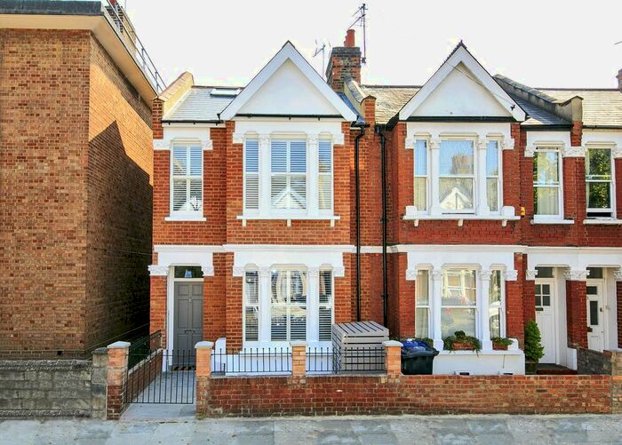 5 Bedroom Detached House To Rent In Kent Road, Chiswick, London, Uk, W4