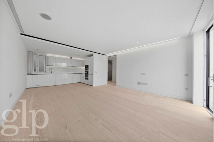 1 Bedroom Flat To Rent In Soho Street, London, Greater London, W1D