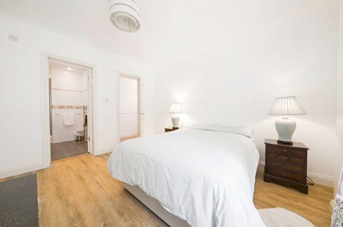 1 Bedroom Flat To Rent In London, SE1