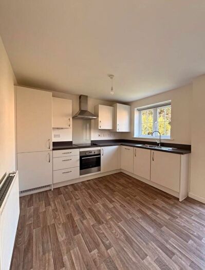 3 Bedroom Detached House To Rent In Guppy Walk, Leeds, West Yorkshire, LS27