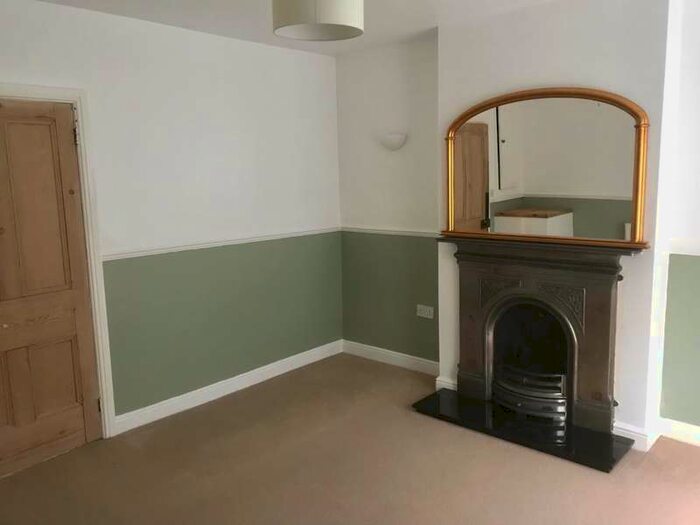 3 Bedroom Terraced House To Rent In Leominster, Herefordshire, HR6