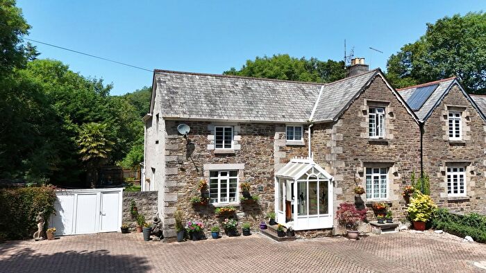 4 Bedroom Semi-Detached House For Sale In Boscundle, St Austell, PL25