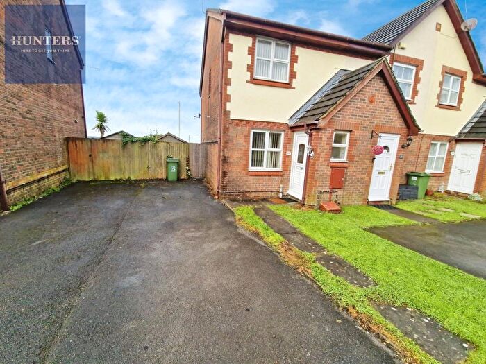 2 Bedroom Semi-detached House For Sale In Maes Llan, Kenfig Hill, Bridgend, CF33