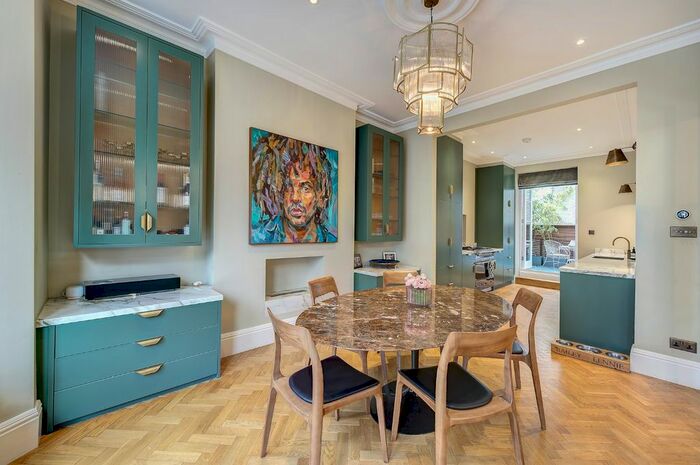 5 Bedroom Terraced House To Rent In St. Marks Place, London, W11