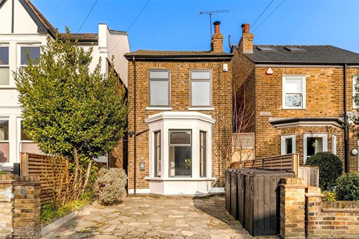 3 Bedroom Detached House For Sale In Stanhope Road, Walthamstow, London, E17