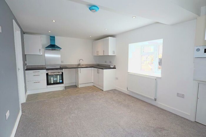 2 Bedroom Apartment To Rent In High Street, Stone, Staffordshire, ST15