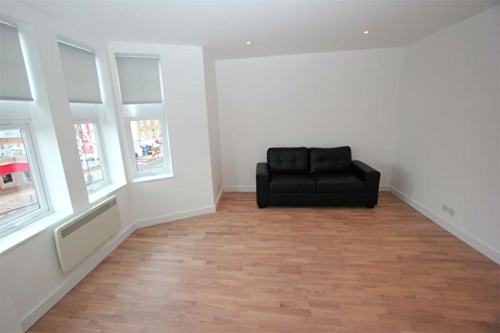 1 Bedroom Apartment To Rent In Old Kent Road, Peckham, SE15