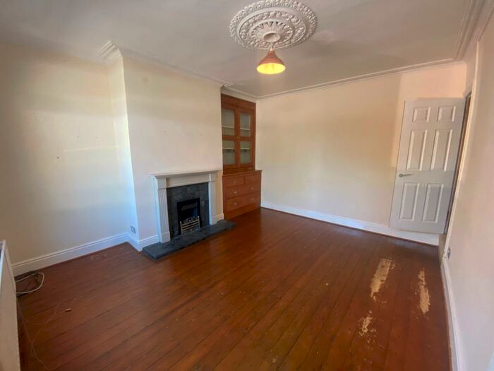 2 Bedroom Terraced House To Rent In Gladstone Terrace, Stanningley, Pudsey, LS28