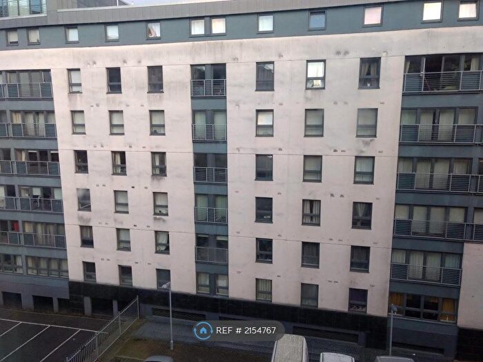 2 Bedroom Flat To Rent In Wallace Street, Glasgow, G5