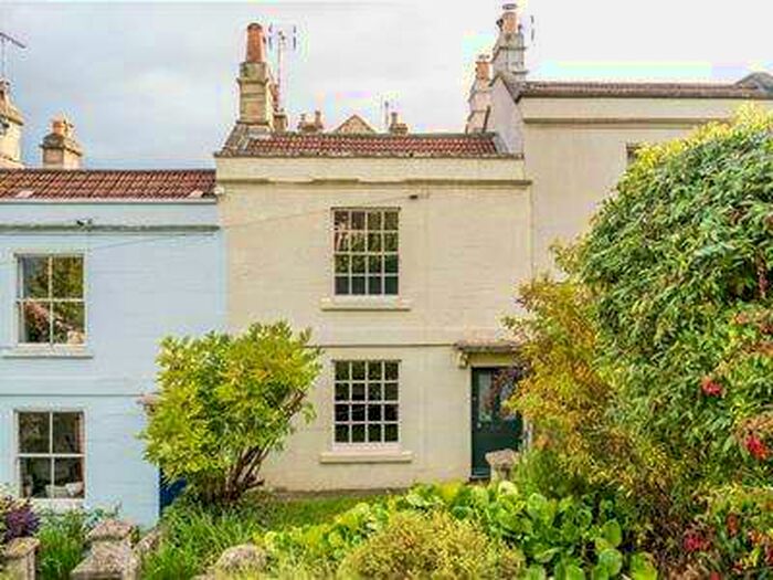 2 Bedroom House To Rent In Dover Place, BA1