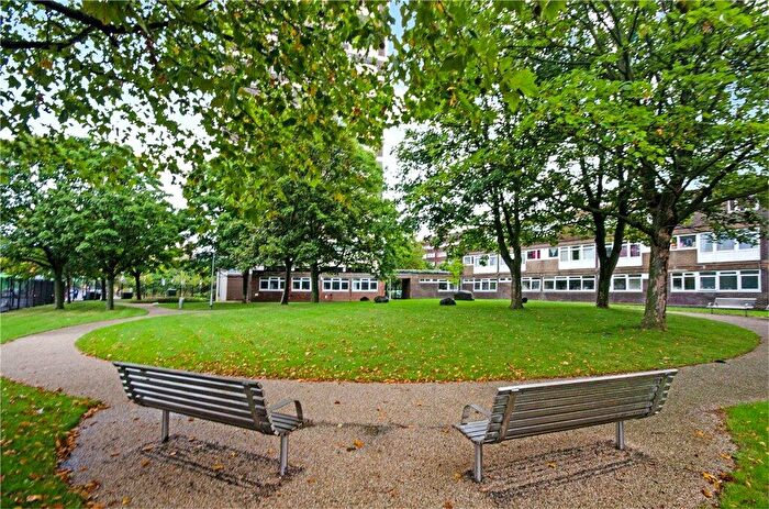 2 Bedroom Apartment For Sale In Elmslie Point, Leopold Street, London, E3