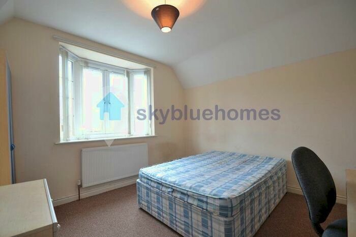 2 Bedroom Flat To Rent In Beckingham Road, Leicester, LE2
