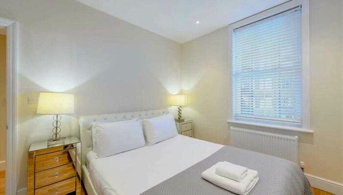 1 Bedroom Flat To Rent In Ravenscourt Park, Hammersmith, W6