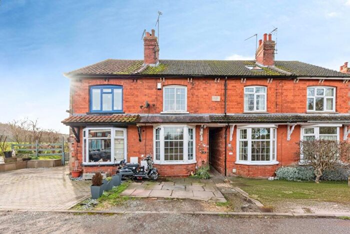 2 Bedroom Terraced House For Sale In Belvoir Avenue, Grantham, NG31