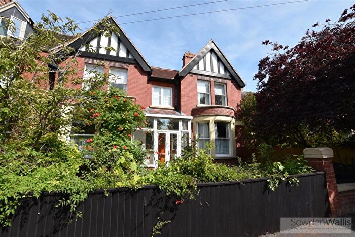 5 Bedroom Detached House For Sale In New Cross Road, Stamford, PE9