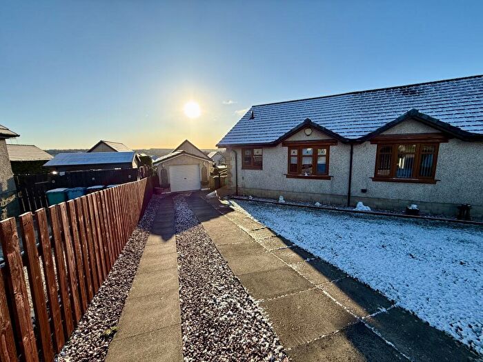 2 Bedroom Semi-Detached Bungalow To Rent In Springbank Terrace, Plains, Aidrie, ML6