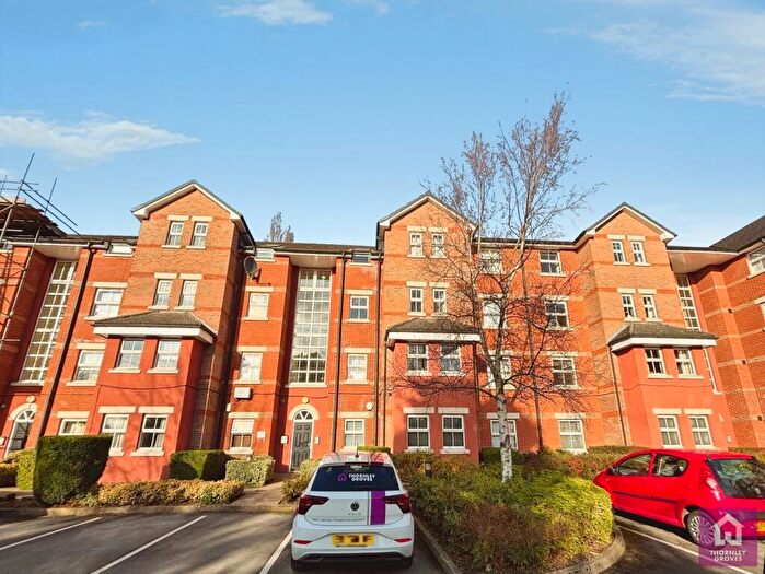 2 Bedroom Flat For Sale In School Lane, Didsbury, Greater Manchester, M20