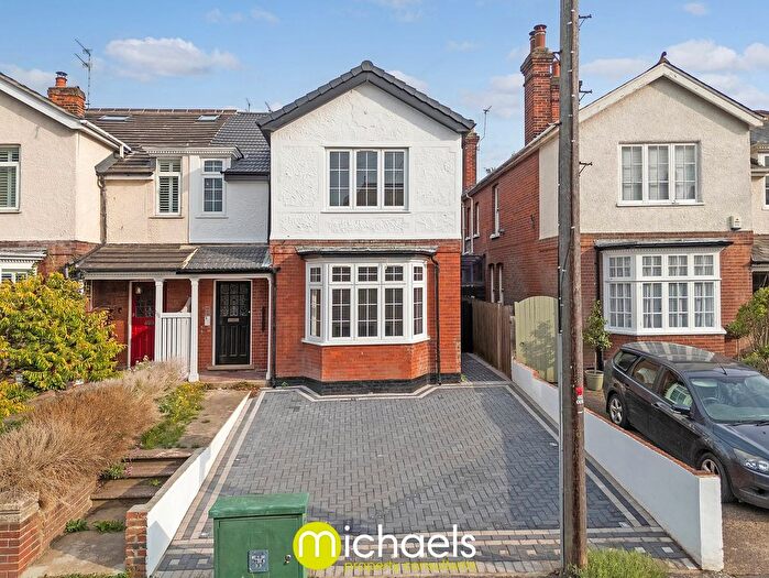 4 Bedroom Semi Detached House For Sale In Maldon Road, Colchester, CO3