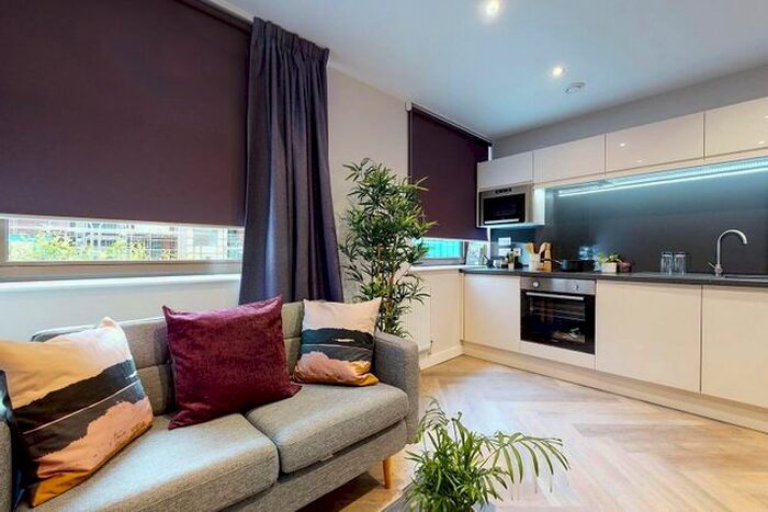 Studio To Rent In Belgrave Street, Leeds, LS2