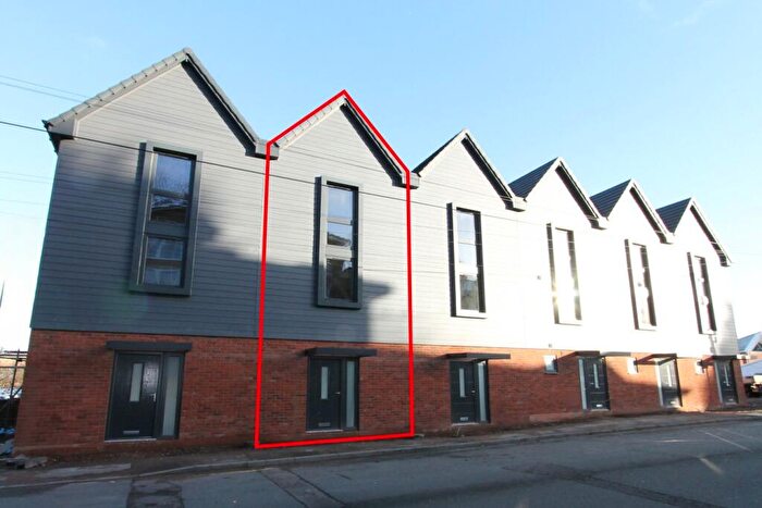 2 Bedroom Terraced House For Sale In Park Lane, Kidderminster, DY11