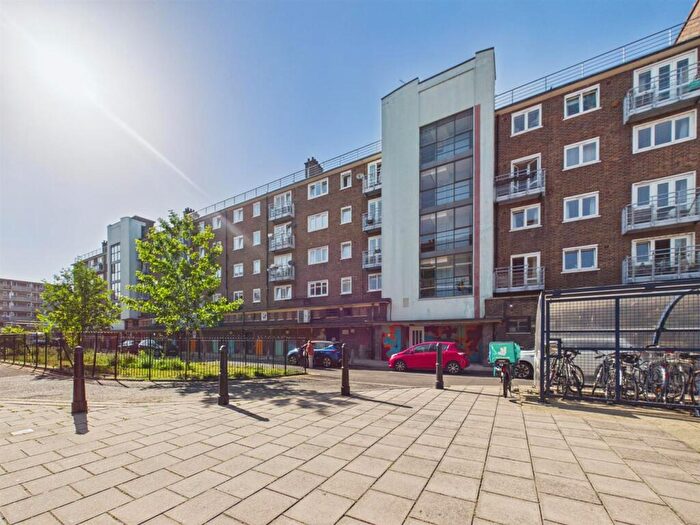 1 Bedroom Apartment For Sale In Chapter House, Roman Road, Bethnal Green, E2