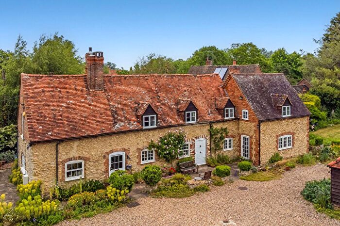 4 Bedroom Detached House For Sale In Manor Road, Towersey, Thame, Oxfordshire, OX9