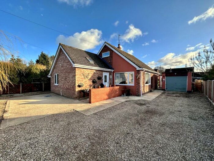 3 Bedroom Detached Bungalow For Sale In Shirley Close, Frettenham, Norwich, NR12