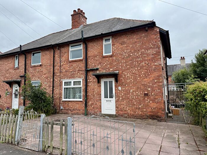 3 Bedroom Semi-Detached House For Sale In Loftos Avenue, Blackpool, FY4
