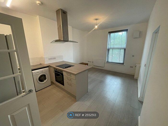 1 Bedroom Flat To Rent In Victoria Street, Crewe, CW1