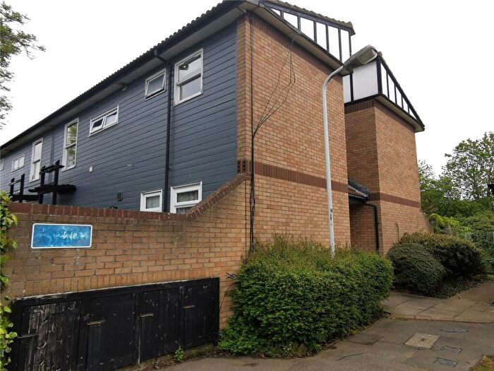 1 Bedroom Apartment To Rent In Holgate, Basildon, Essex, SS13
