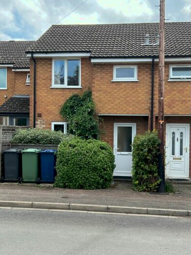 3 Bedroom Terraced House To Rent In Oyster Row, Cambridge, Cambridge, CB5