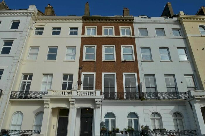 1 Bedroom Flat To Rent In Marina, St Leonards On Sea, East Sussex, TN38