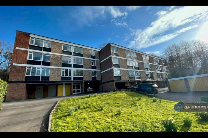 2 Bedroom Flat To Rent In Westacre Close, Bristol, BS10
