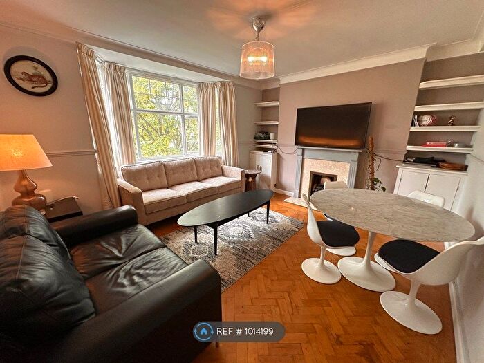 2 Bedroom Flat To Rent In Barrington Court, London, N10