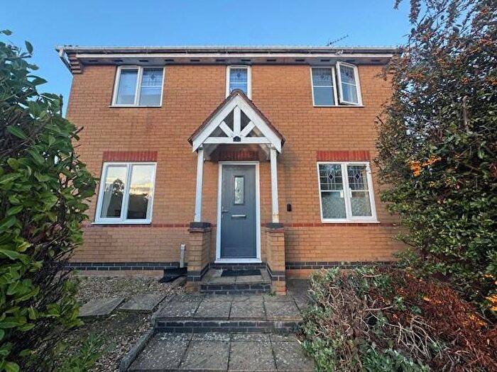 3 Bedroom Semi Detached House To Rent In Little Masons Close, Thorpe Astley, Leicester, LE3