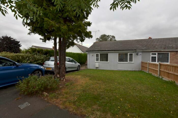 2 Bedroom Bungalow To Rent In Gorse Lane, Great Clacton, CO15