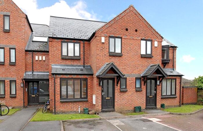 3 Bedroom House To Rent In Cranston Court, Rose Hill, Oxford, OX4
