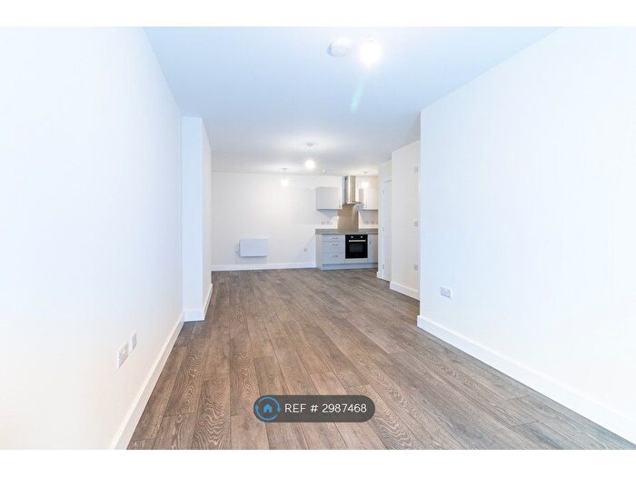 1 Bedroom Flat To Rent In Spring Gardens, Doncaster, DN1
