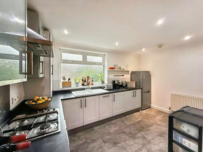 3 Bedroom Town House For Sale In Trafford Road, Alderley Edge, SK9