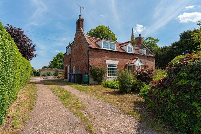 3 Bedroom Semi-Detached House For Sale In One Way Street, Sutterton, Boston, PE20