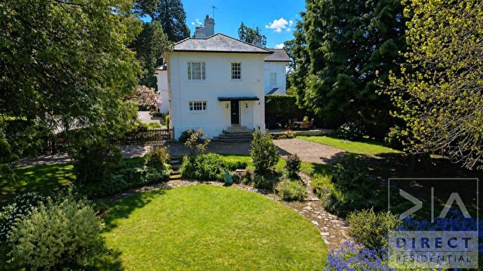 4 Bedroom Semi-Detached House To Rent In Reeves Rest, High Road, Coulsdon, CR5