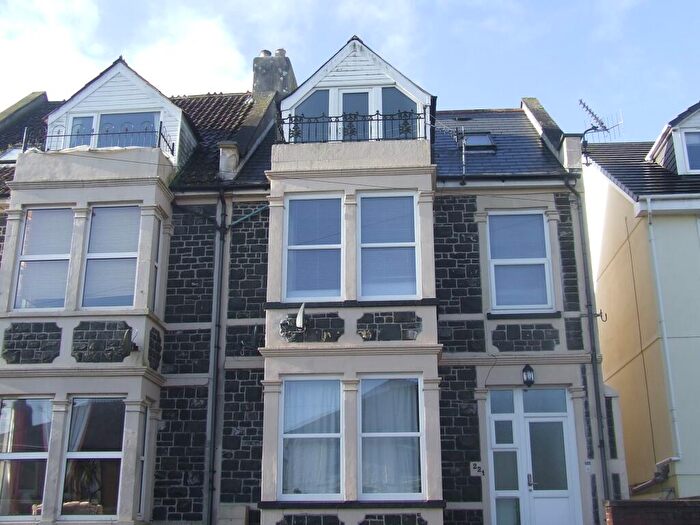 1 Bedroom Flat To Rent In Callington Road, Saltash, PL12