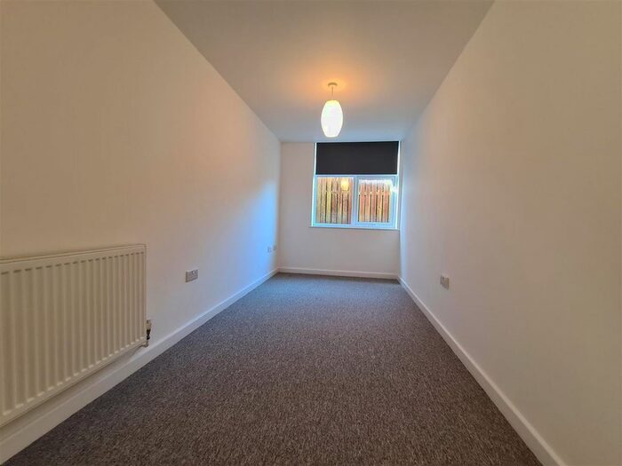 2 Bedroom Flat To Rent In Coppers Court, Ferrars Road, Huntingdon, PE29