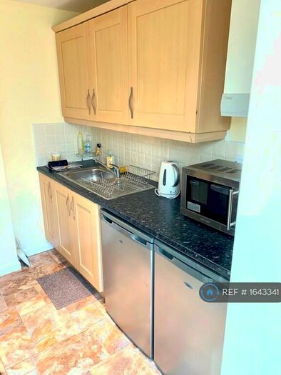 2 Bedroom Flat To Rent In Badgerdale Way, Littleover, Derby, DE23