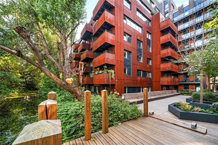 1 Bedroom Apartment To Rent In Wharf Road, London, N1