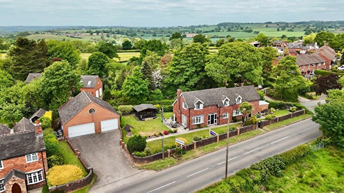 3 Bedroom Detached House For Sale In Sandon Road, Hilderstone, ST15