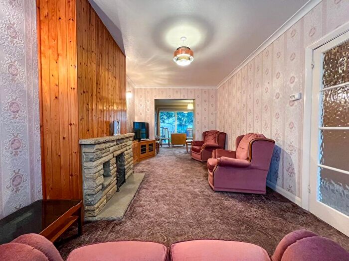 2 Bedroom Terraced House For Sale In Berkeley Drive, West Molesey, KT8