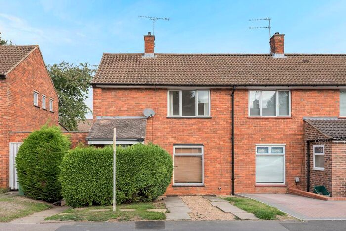 2 Bedroom Terraced House To Rent In Bullbrook, Bracknell, RG12