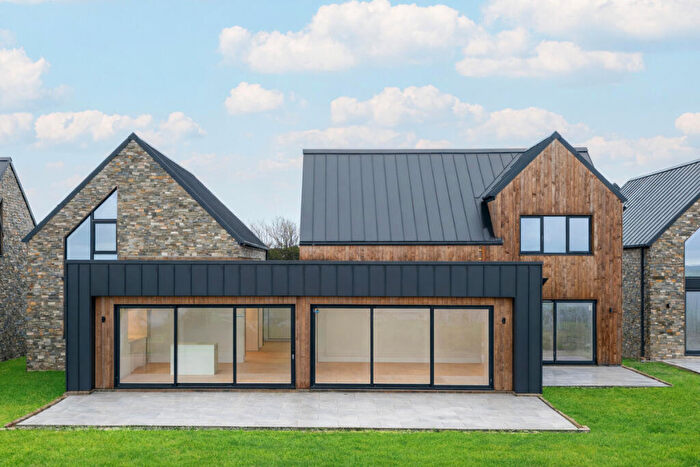 5 Bedroom Detached House For Sale In Copplestone, Crediton, EX17