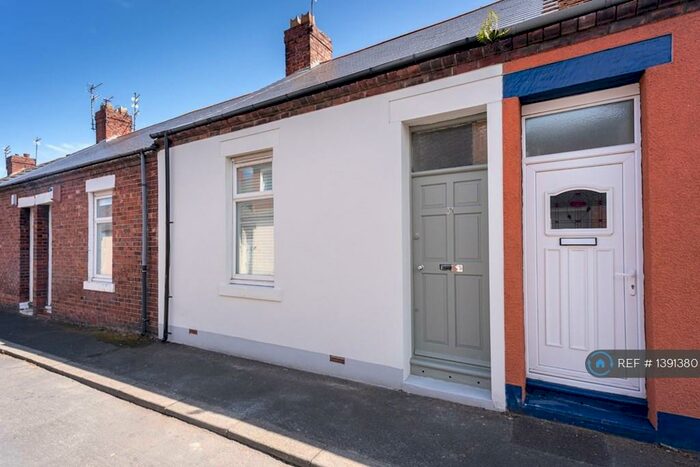 2 Bedroom Bungalow To Rent In Violet Street, Sunderland, SR4